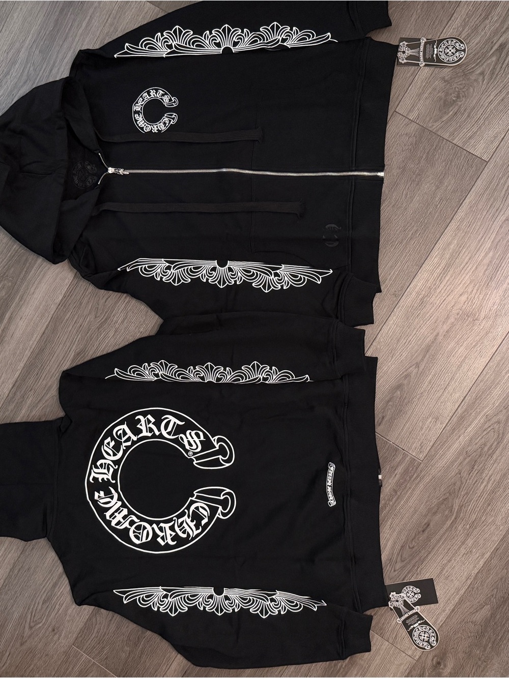 Horse show chrome Black Zip-up Hoodie